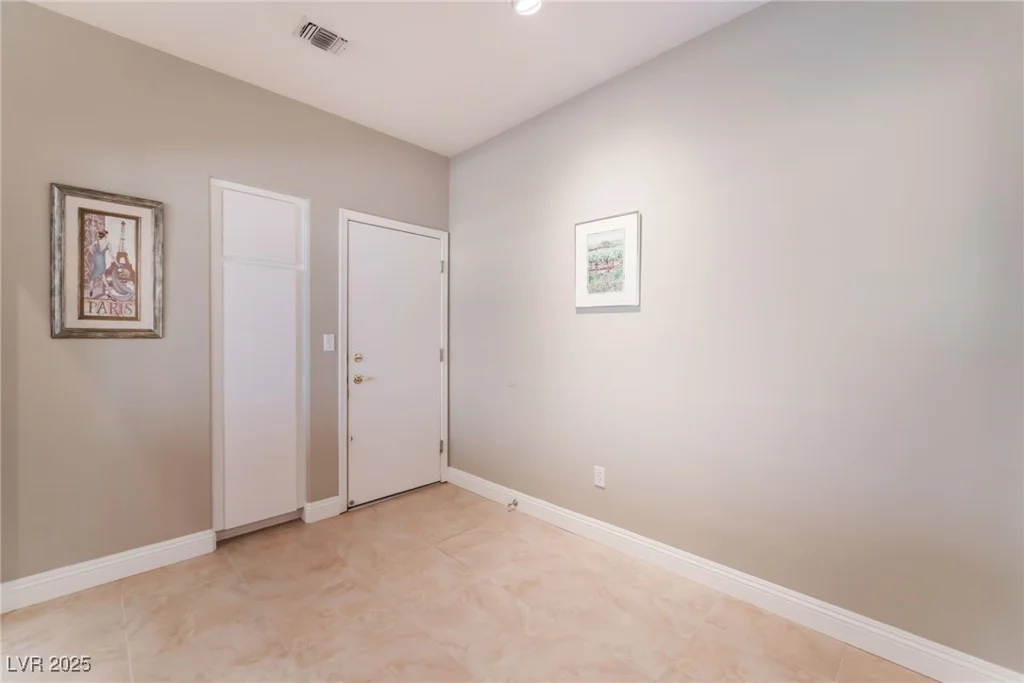 10901 Fort Valley, Las Vegas, NV 89134