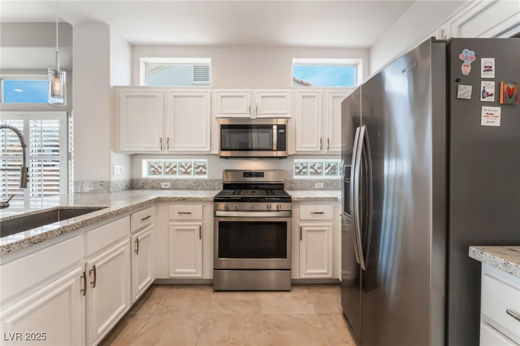 10901 Fort Valley, Las Vegas, NV 89134
