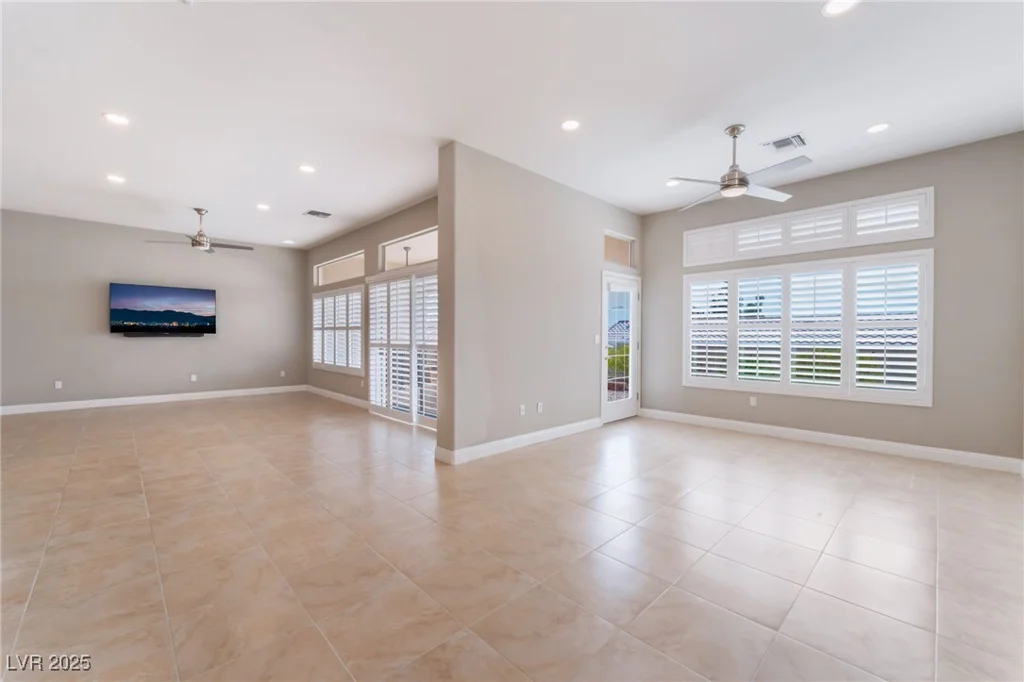 10901 Fort Valley, Las Vegas, NV 89134