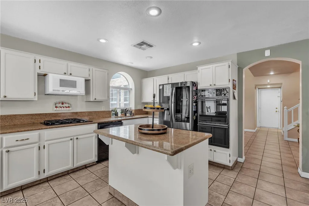 3016 Cloverbrook, Las Vegas, NV 89117