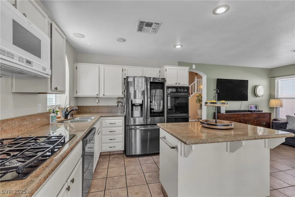 3016 Cloverbrook, Las Vegas, NV 89117