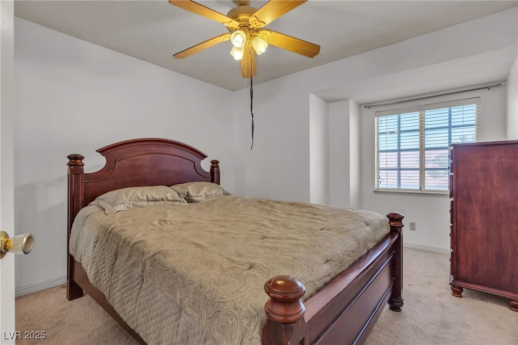 3016 Cloverbrook, Las Vegas, NV 89117