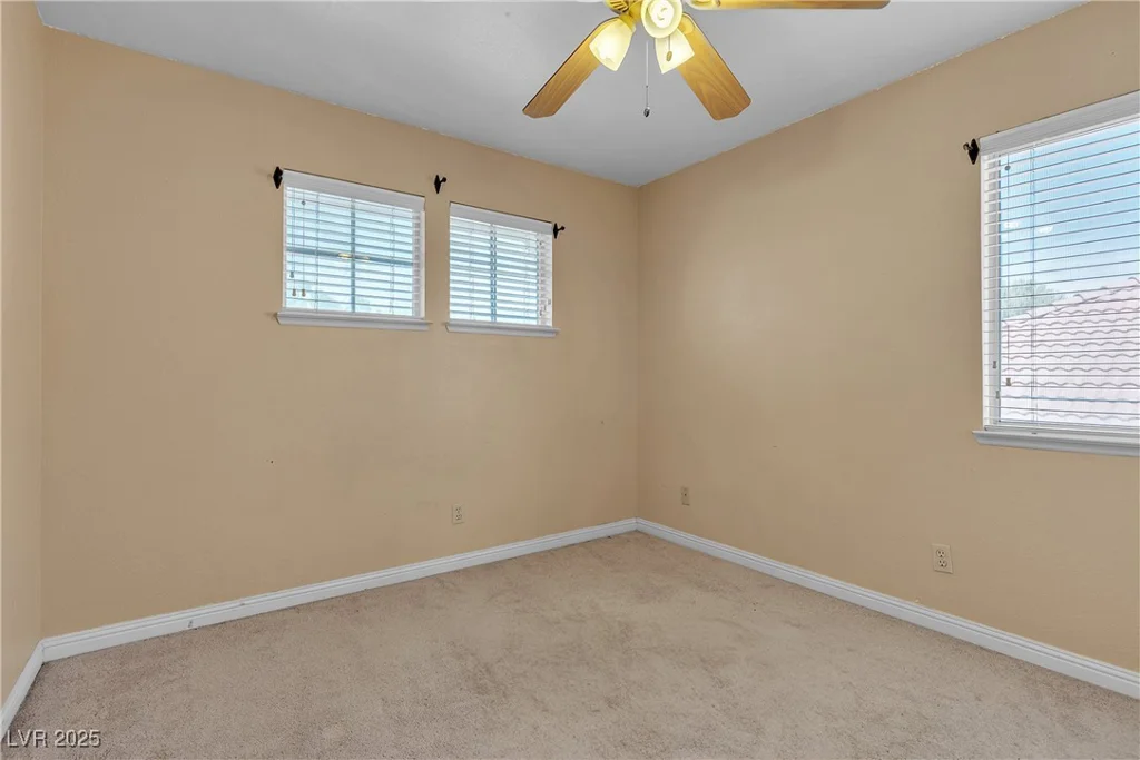 3016 Cloverbrook, Las Vegas, NV 89117