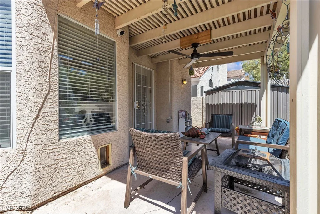 3016 Cloverbrook, Las Vegas, NV 89117