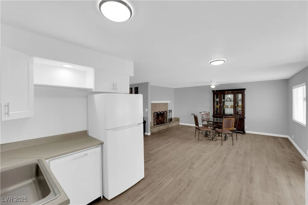 721 Carpenter, Las Vegas, NV 89107