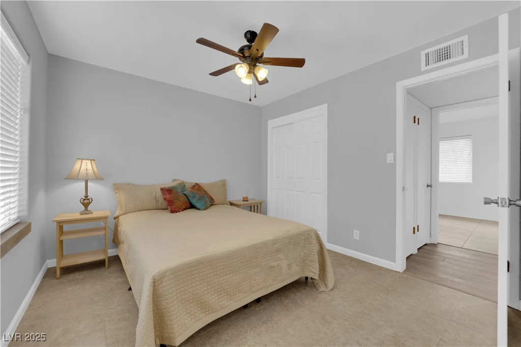 721 Carpenter, Las Vegas, NV 89107