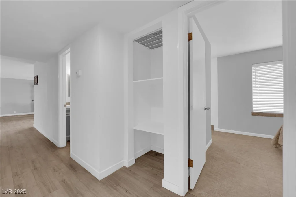 721 Carpenter, Las Vegas, NV 89107