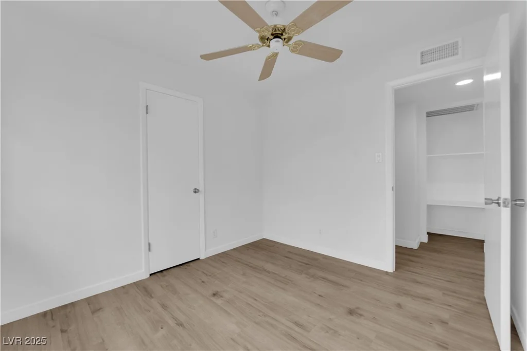 721 Carpenter, Las Vegas, NV 89107