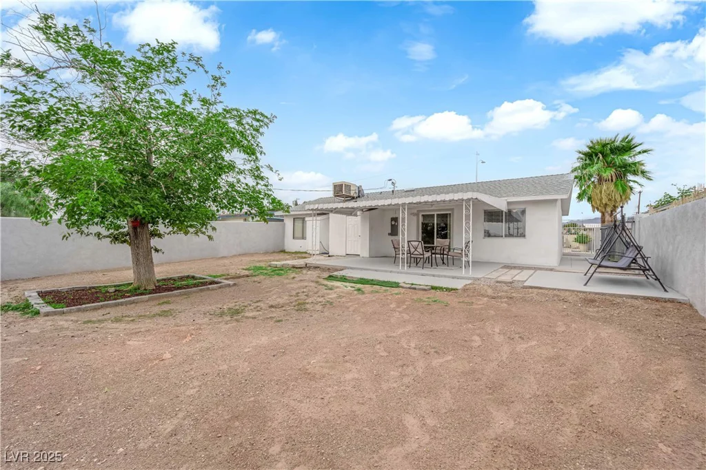 721 Carpenter, Las Vegas, NV 89107