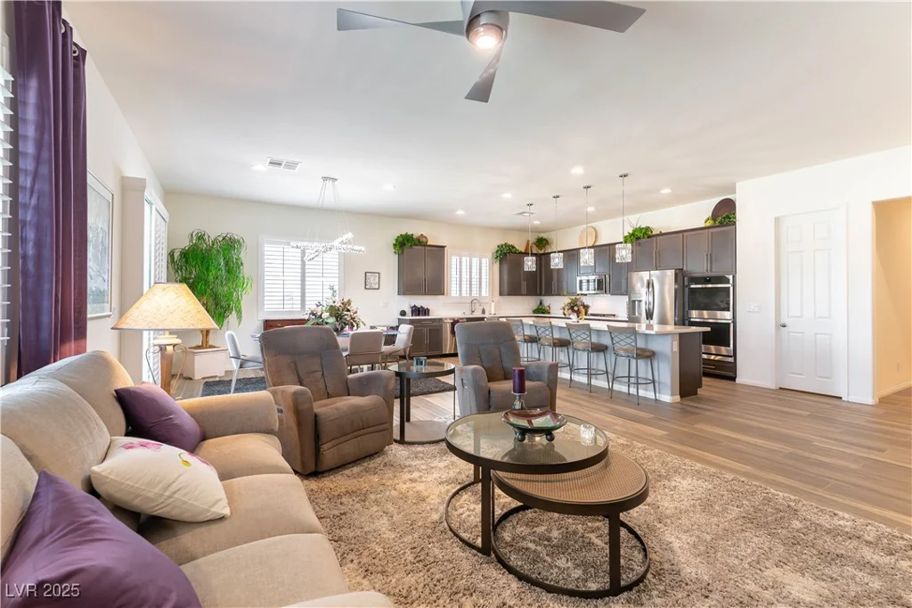 6225 Gambetta, Las Vegas, NV 89115
