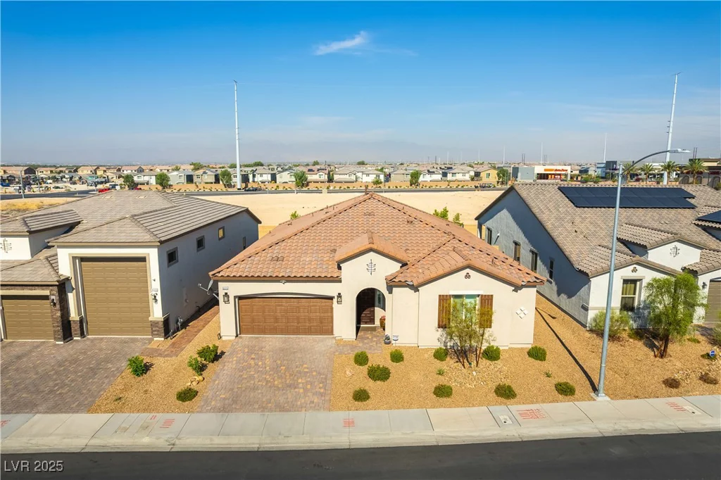 6225 Gambetta, Las Vegas, NV 89115