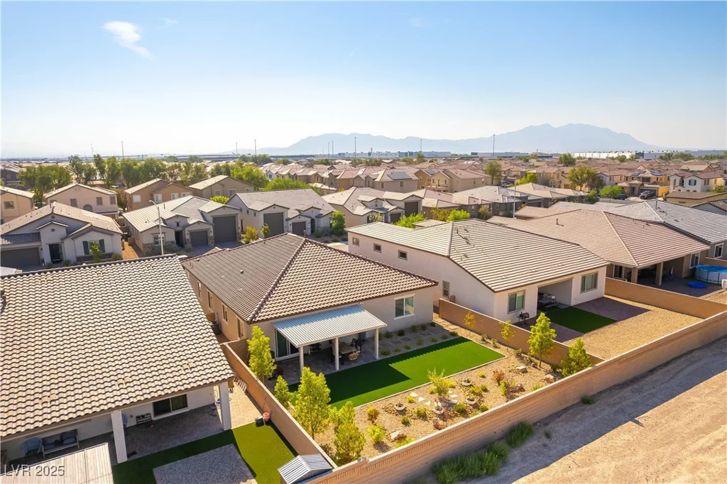 6225 Gambetta, Las Vegas, NV 89115