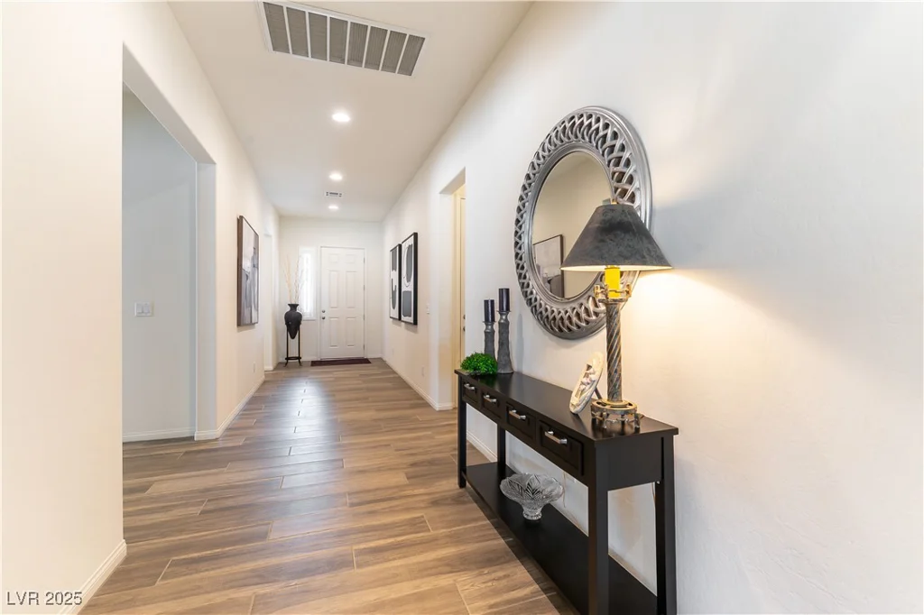 6225 Gambetta, Las Vegas, NV 89115