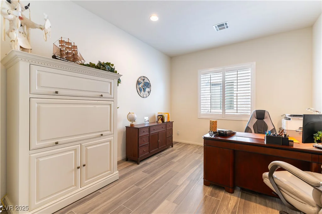 6225 Gambetta, Las Vegas, NV 89115
