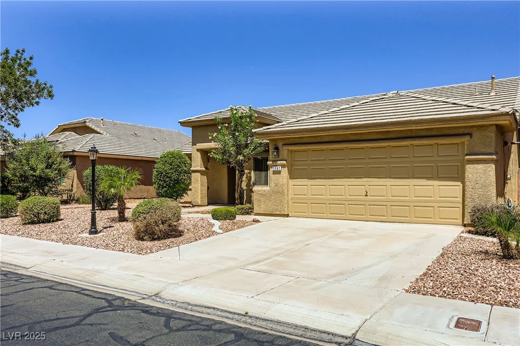5582 Little Lake, Las Vegas, NV 89122