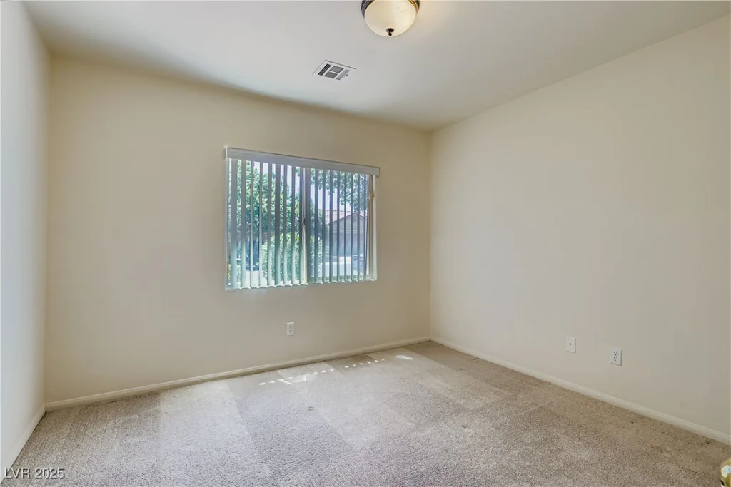 5582 Little Lake, Las Vegas, NV 89122