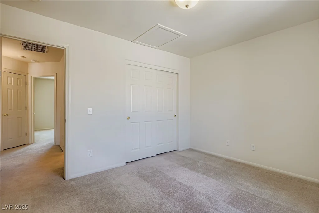 5582 Little Lake, Las Vegas, NV 89122