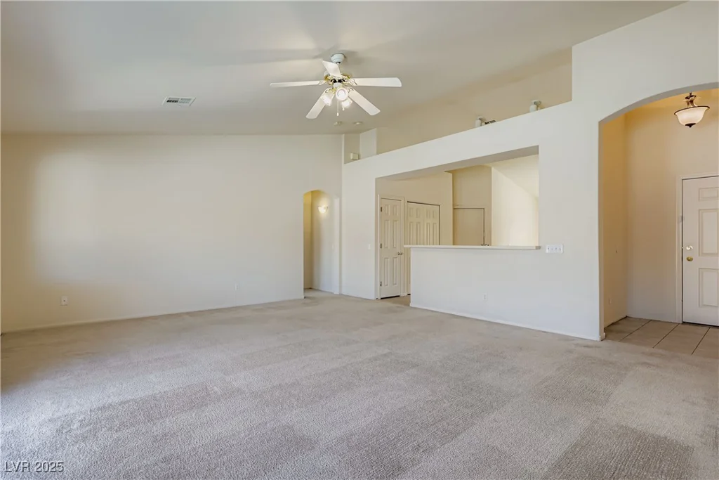 5582 Little Lake, Las Vegas, NV 89122