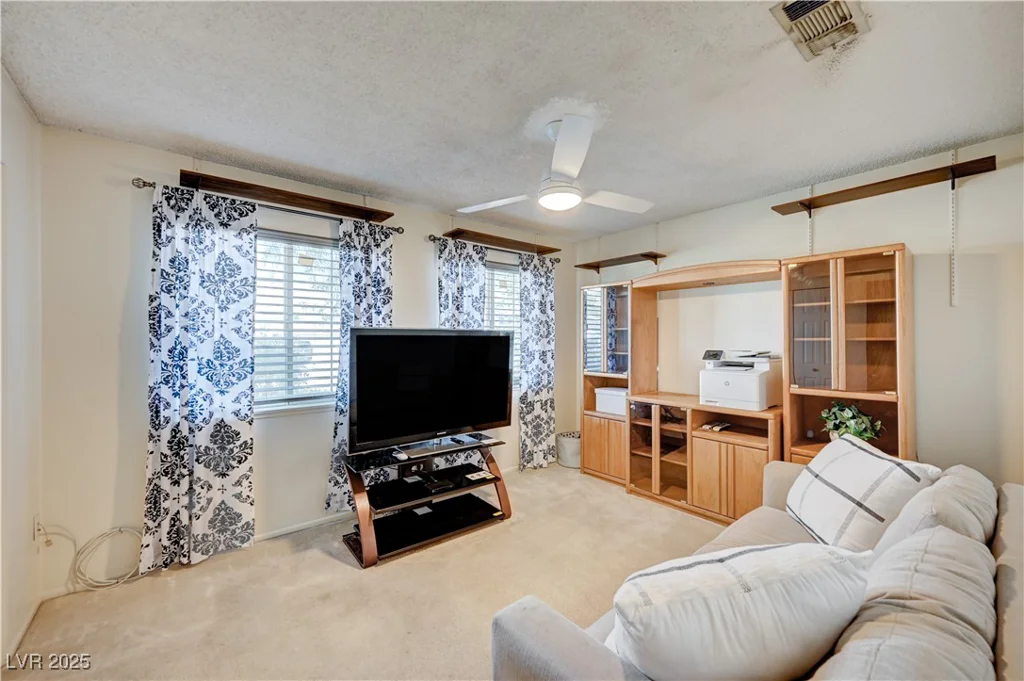 4363 El Cebra, Las Vegas, NV 89121