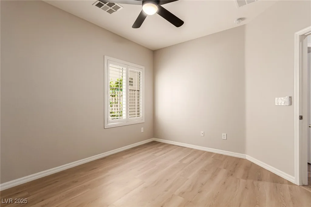 2489 Black River Falls, Henderson, NV 89044