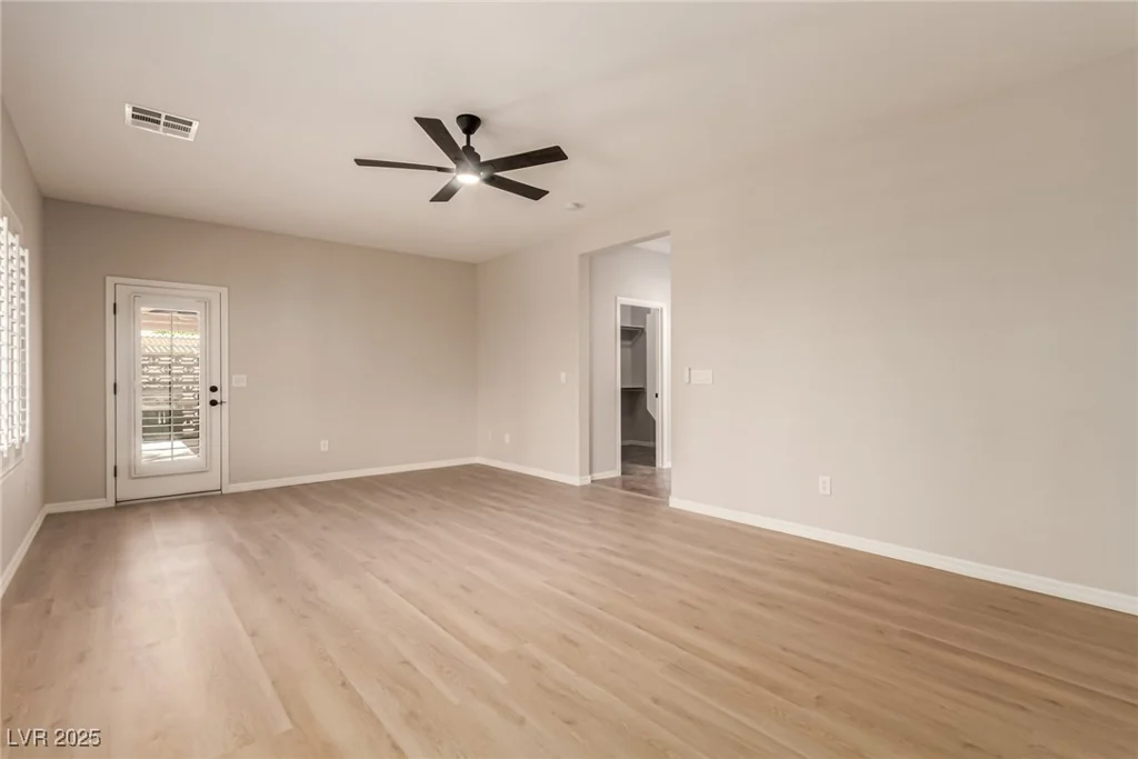 2489 Black River Falls, Henderson, NV 89044