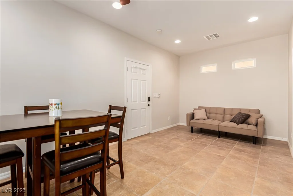 2489 Black River Falls, Henderson, NV 89044