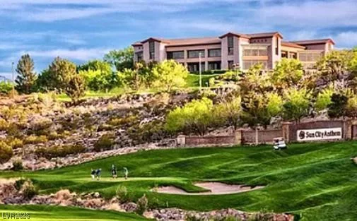 2489 Black River Falls, Henderson, NV 89044
