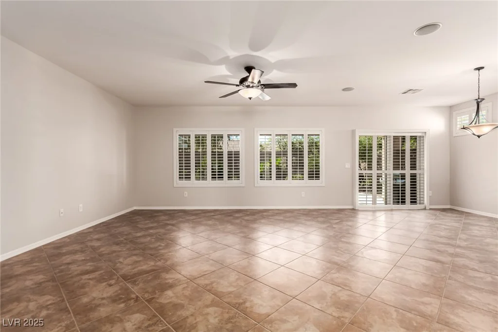 2489 Black River Falls, Henderson, NV 89044