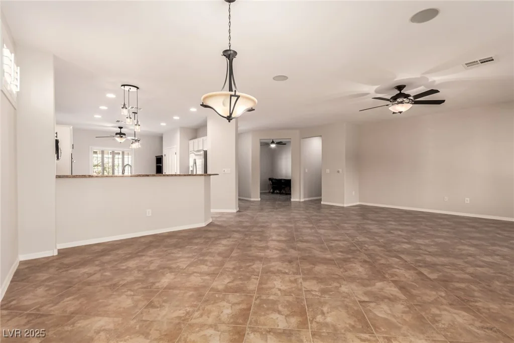 2489 Black River Falls, Henderson, NV 89044