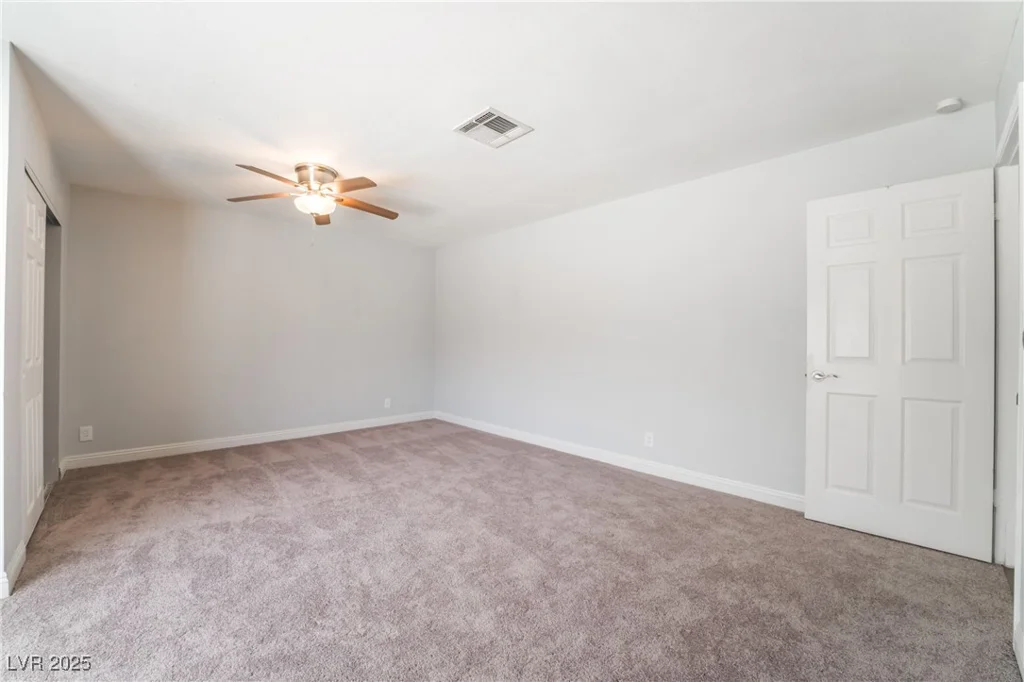 1700 Ivanhoe, Las Vegas, NV 89102