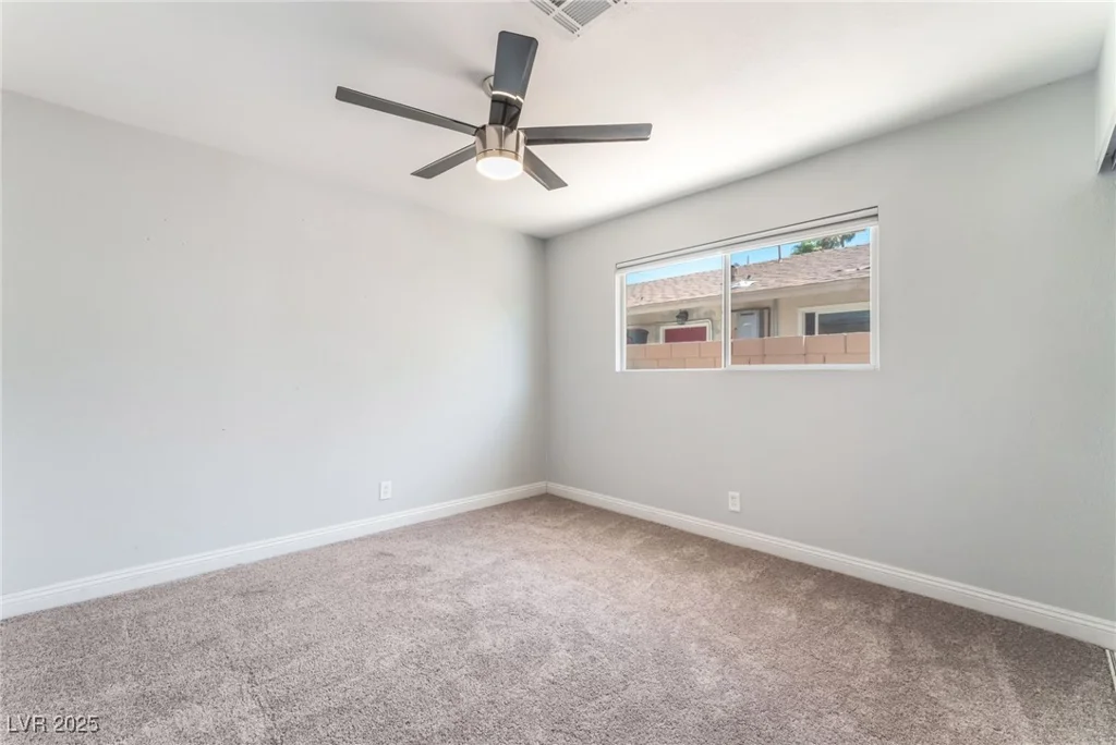 1700 Ivanhoe, Las Vegas, NV 89102