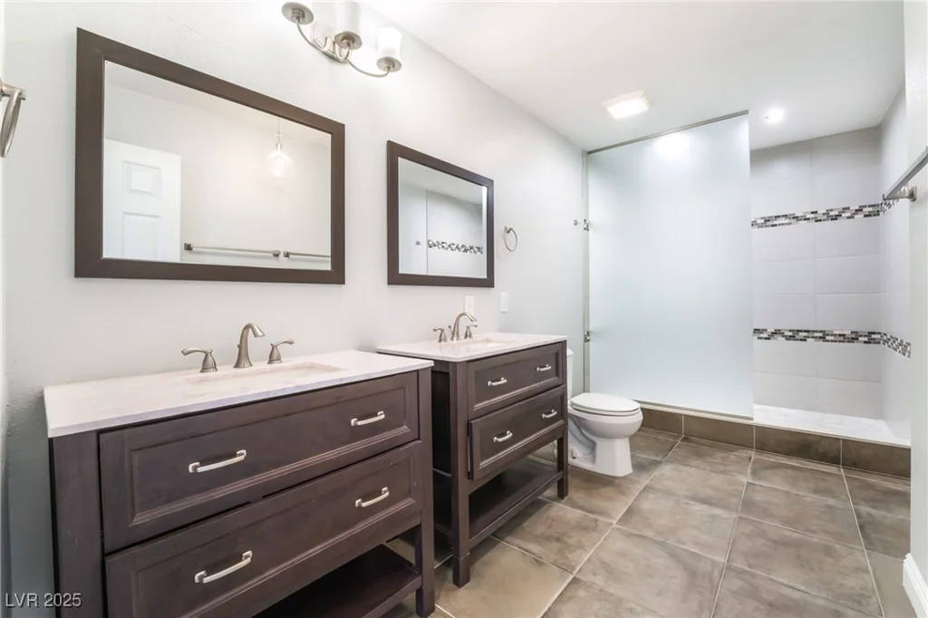 1700 Ivanhoe, Las Vegas, NV 89102