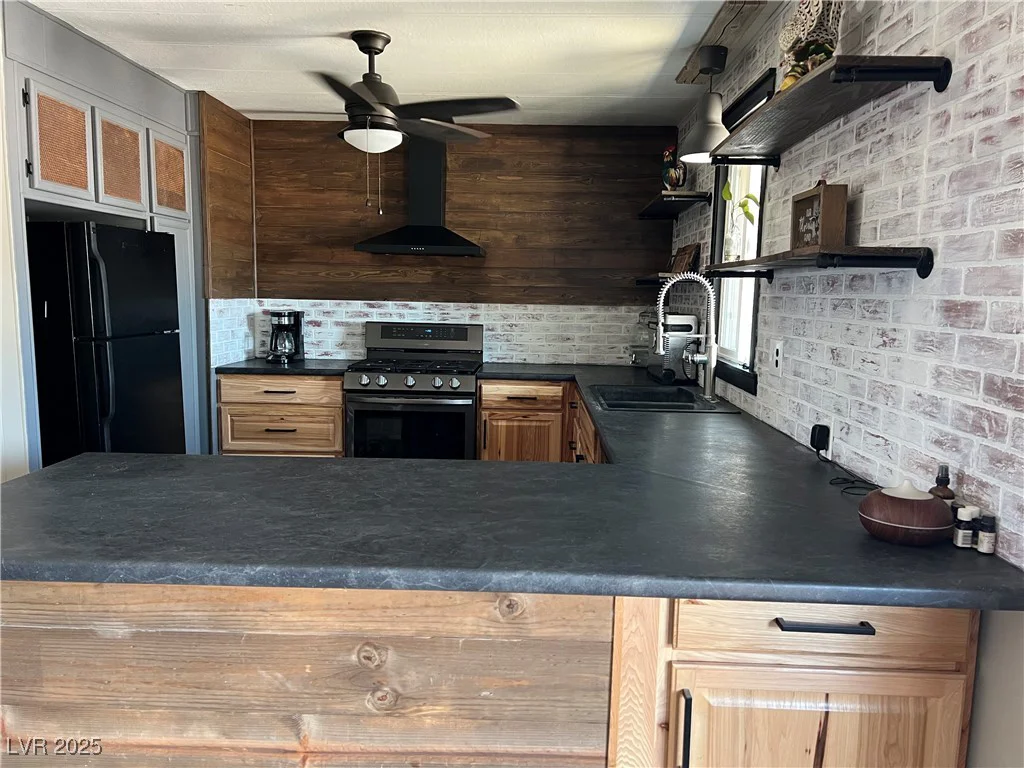 2090 Kellogg, Pahrump, NV 89048