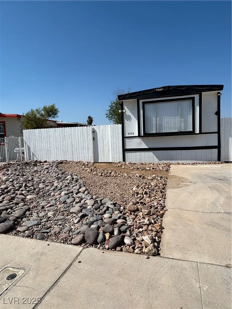 3104 Nelson, North Las Vegas, NV 89030