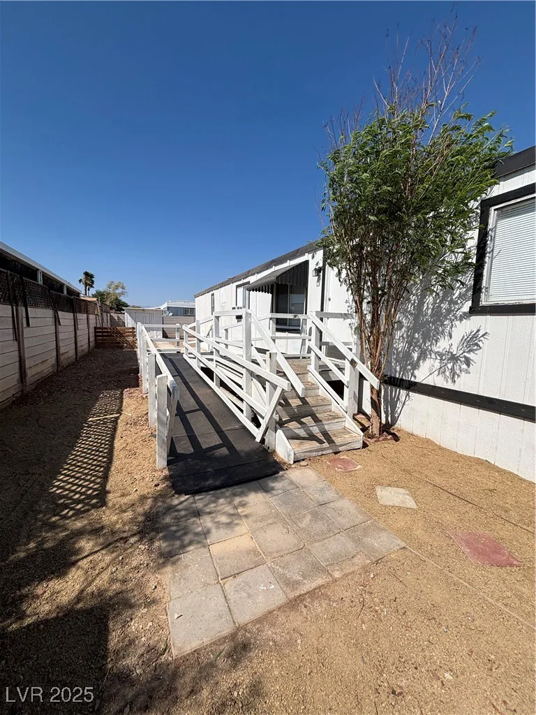 3104 Nelson, North Las Vegas, NV 89030