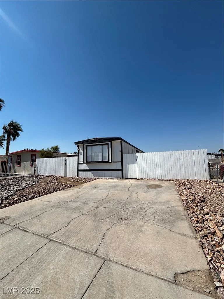 3104 Nelson, North Las Vegas, NV 89030