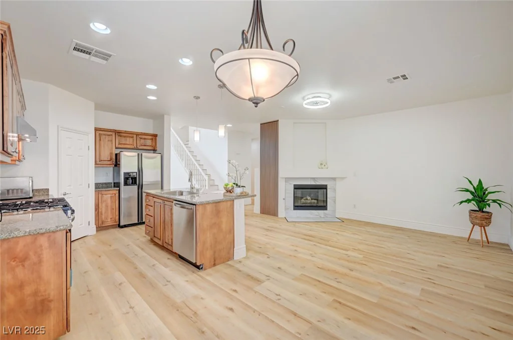 86 Laying Up, Las Vegas, NV 89148