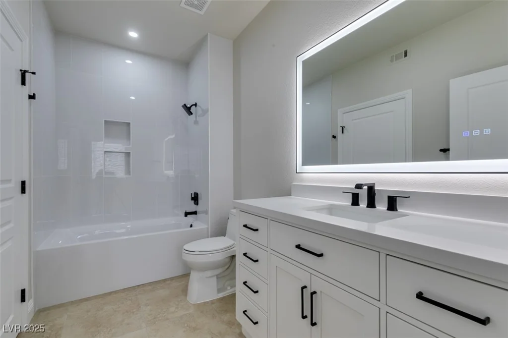 9050 Warm Springs, Las Vegas, NV 89148