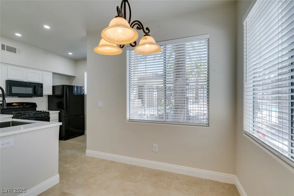 9050 Warm Springs, Las Vegas, NV 89148