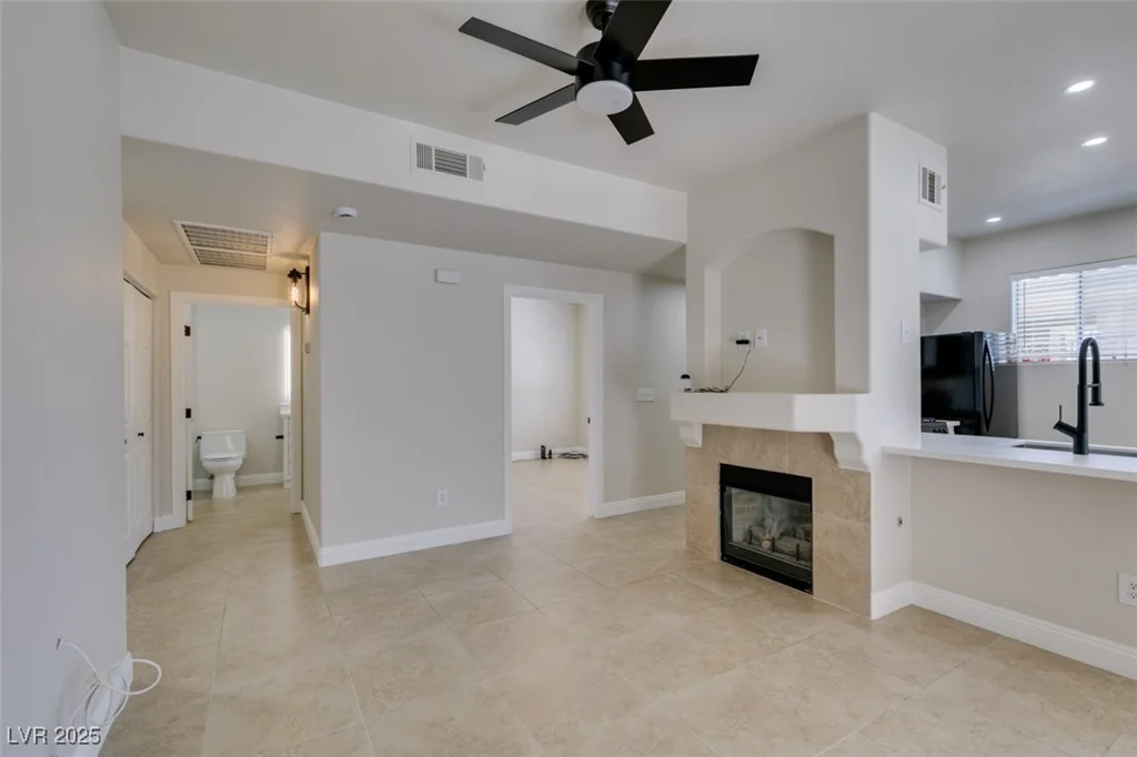 9050 Warm Springs, Las Vegas, NV 89148