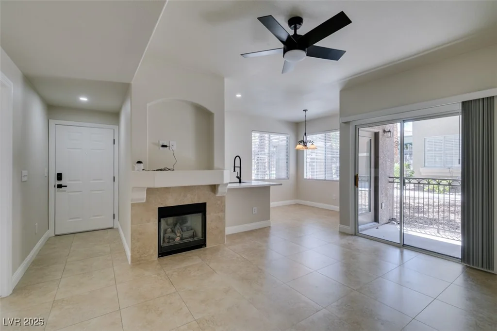 9050 Warm Springs, Las Vegas, NV 89148