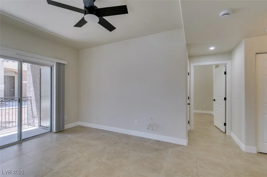 9050 Warm Springs, Las Vegas, NV 89148