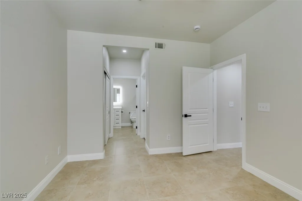9050 Warm Springs, Las Vegas, NV 89148