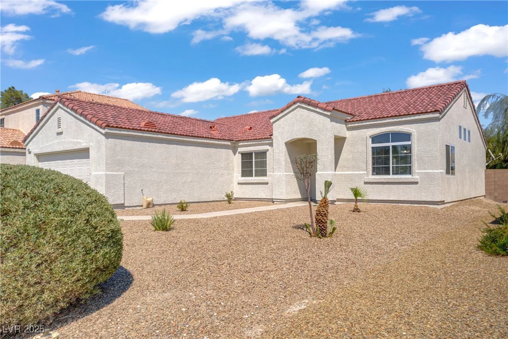 5718 Montezuma Creek, North Las Vegas, NV 89031