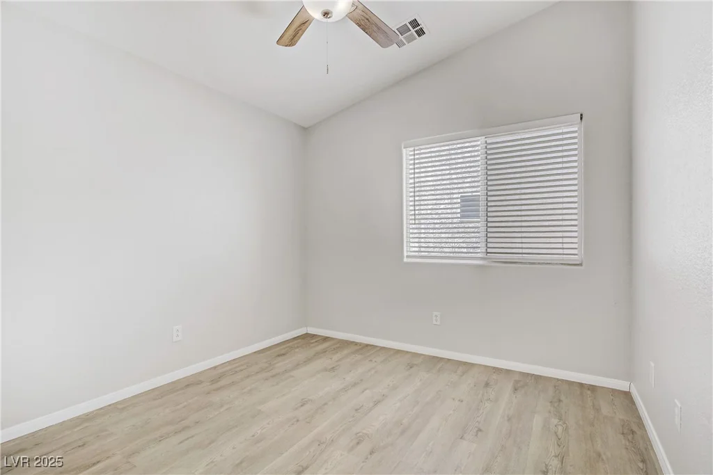 5718 Montezuma Creek, North Las Vegas, NV 89031