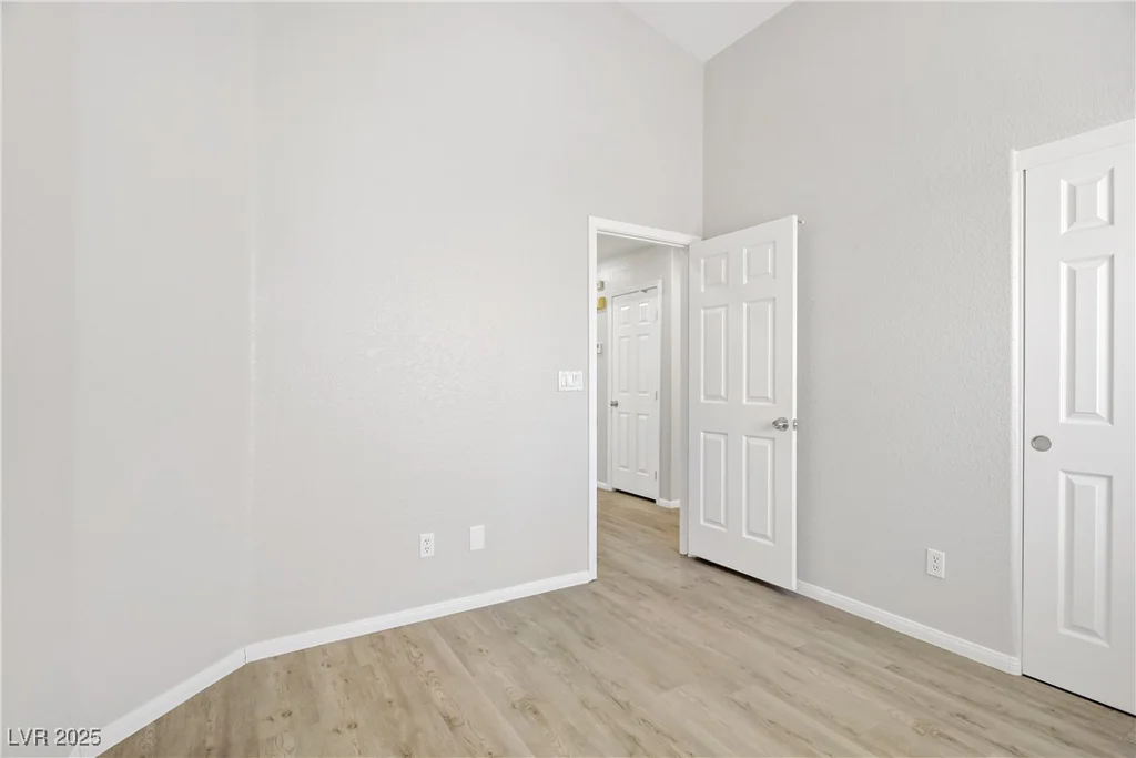 5718 Montezuma Creek, North Las Vegas, NV 89031