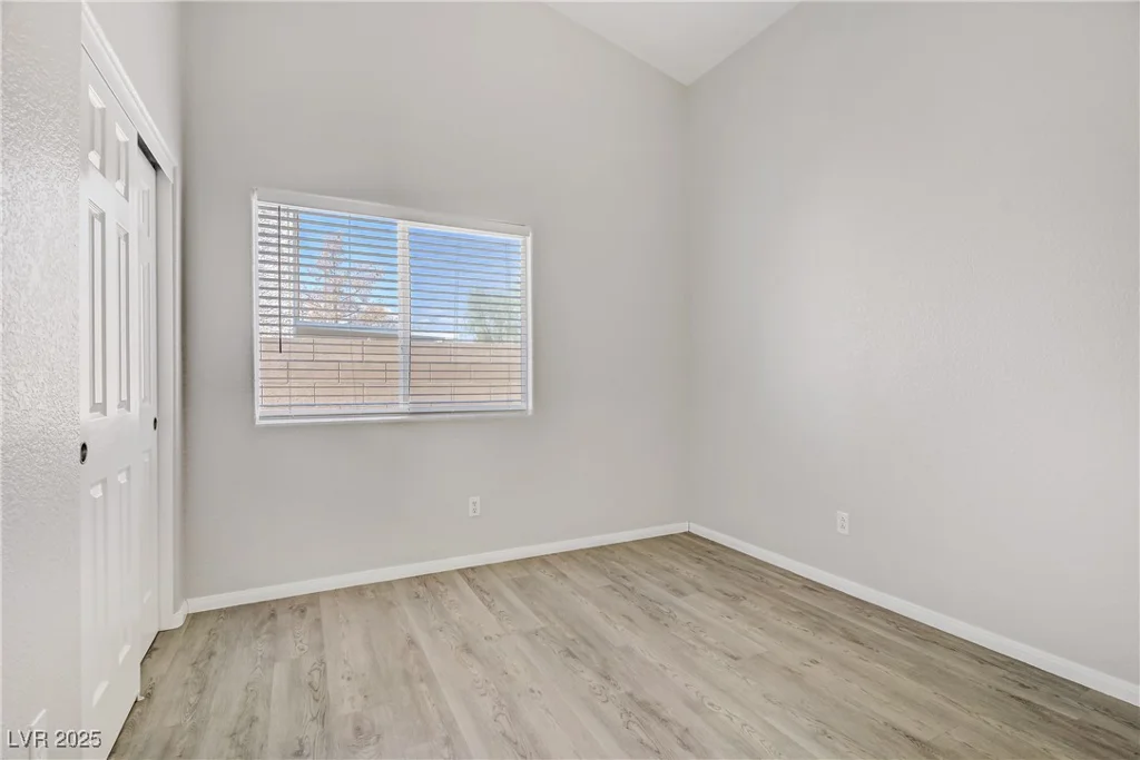 5718 Montezuma Creek, North Las Vegas, NV 89031