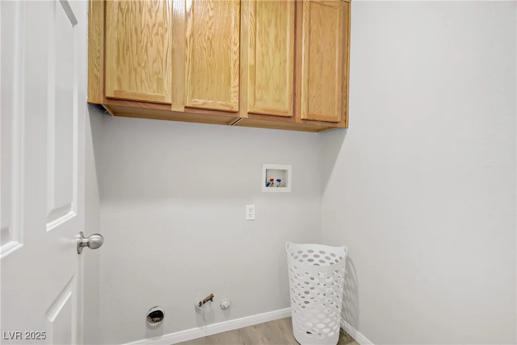 5718 Montezuma Creek, North Las Vegas, NV 89031