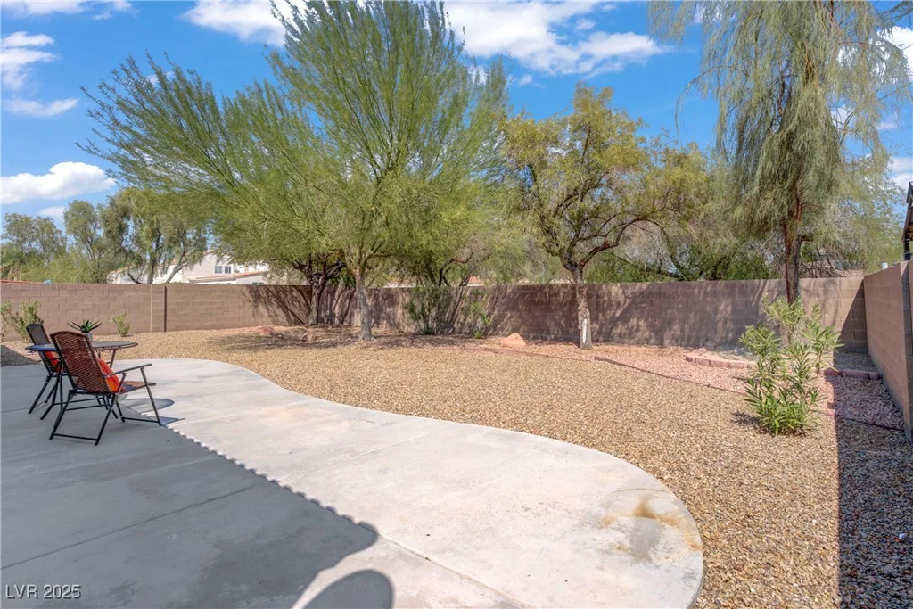 5718 Montezuma Creek, North Las Vegas, NV 89031
