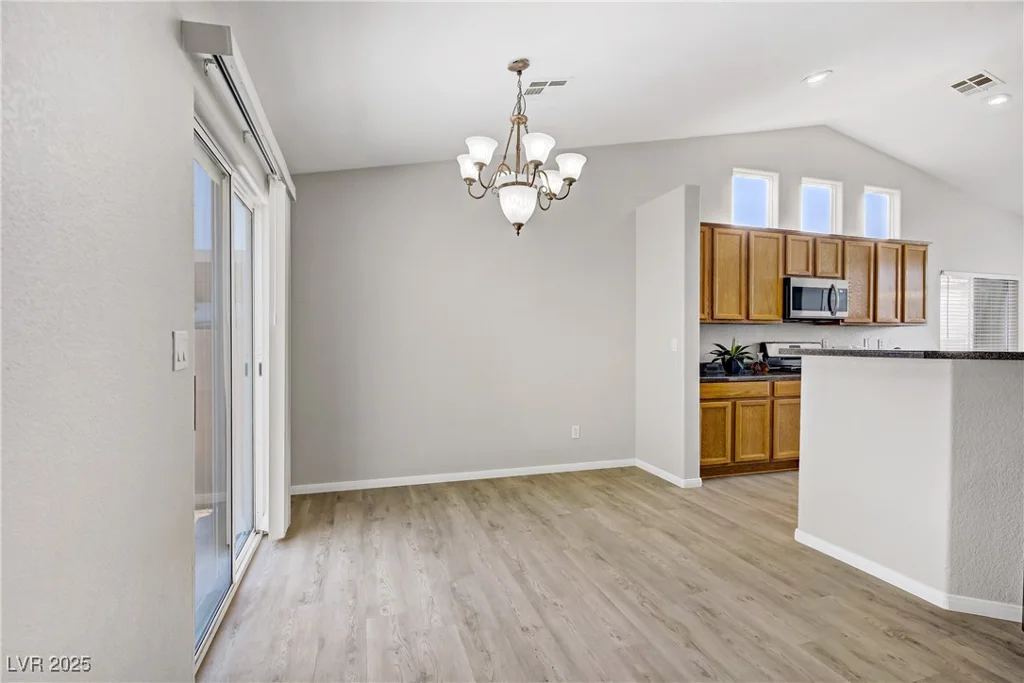 5718 Montezuma Creek, North Las Vegas, NV 89031